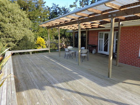 Karamu Trail Track - Accommodation New Zealand 0