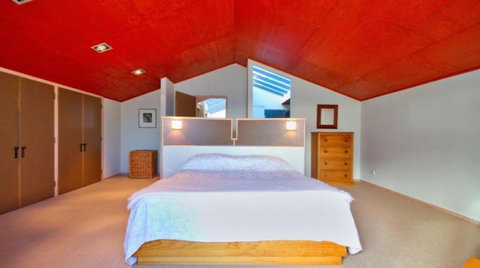 Lake Front Taupo - Accommodation New Zealand 4