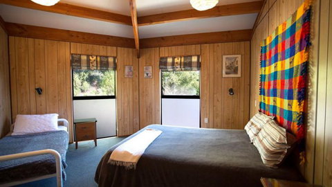 Absolute Beachfront Ruby Bay - Large House On Beachfront. - Accommodation New Zealand 2