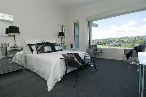 Central Taupo 1 - Accommodation New Zealand 4