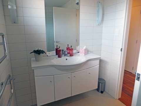 Strowan Townhouse - Accommodation New Zealand 1