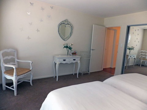 Strowan Townhouse - Accommodation New Zealand 2