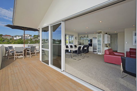 Above The Cut - Accommodation New Zealand 9