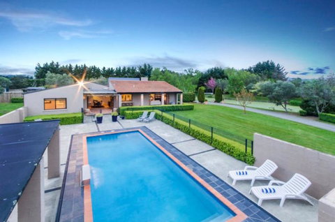 Tora Bay Exclusive Estate - Accommodation New Zealand 7