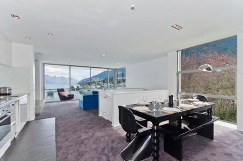 Wakatipu Central - Accommodation New Zealand 3