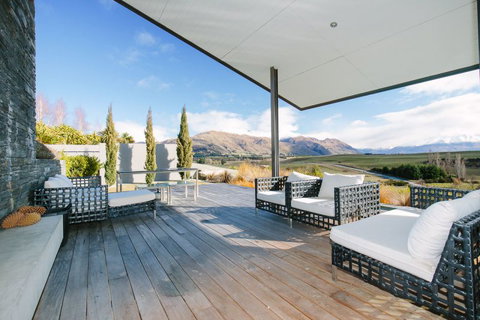 Release Wanaka - The Managers House - Accommodation New Zealand 3
