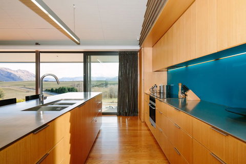 Release Wanaka - The Managers House - Accommodation New Zealand 9