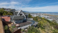 Eagles Nest Nelson - Nelson Holiday House