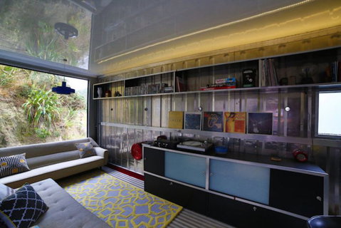 The Container House - Accommodation New Zealand 1