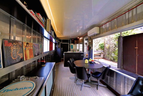 The Container House - Accommodation New Zealand 2