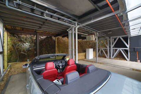 The Container House - Accommodation New Zealand 6
