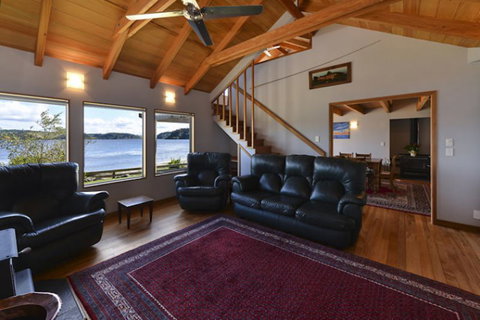 Rainbow Trout Lodge - Accommodation New Zealand 4