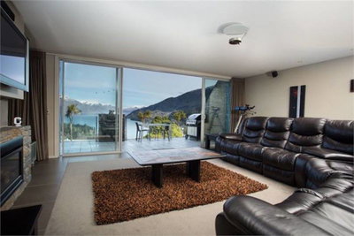 Lake Wakatipu Views