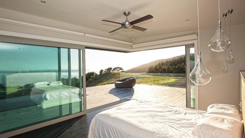 The Glass House  - Accommodation New Zealand 8