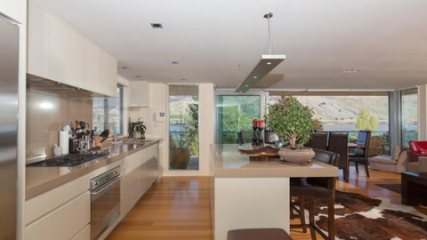 Release Wanaka - Lakeside Road - Accommodation New Zealand 9