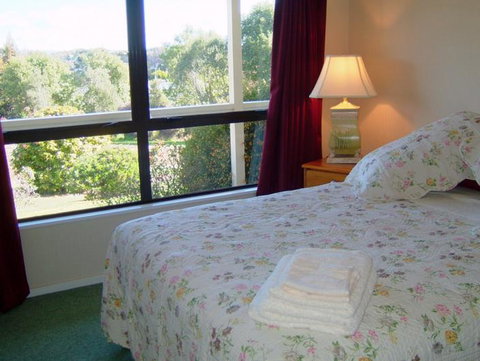 Cabourne Cottage - Accommodation New Zealand 2