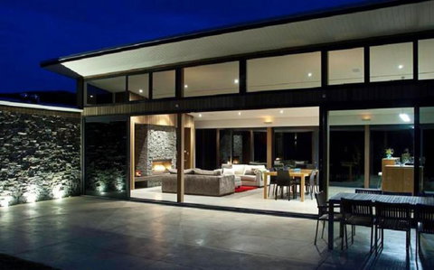 Dunalistair House- Beautiful Architectural Holiday Home - Accommodation New Zealand 11