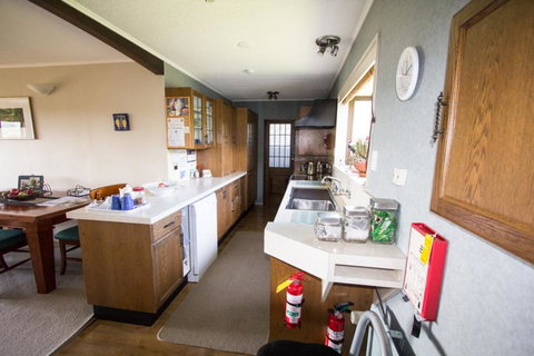 Kowhai Lane Lodge - Accommodation New Zealand 9