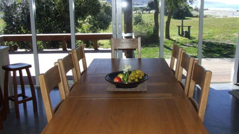 Esther's Cottage, Waimarama - Accommodation New Zealand 3