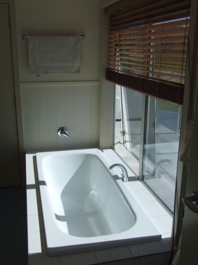 Esther's Cottage, Waimarama - Accommodation New Zealand 4