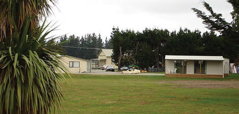 Grumpy's Geraldine Kiwi Holiday Park & Accommodation - Accommodation New Zealand 0