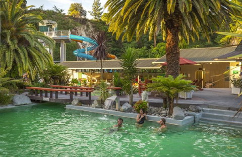 Taupo DeBretts Spa Resort - Accommodation New Zealand 9