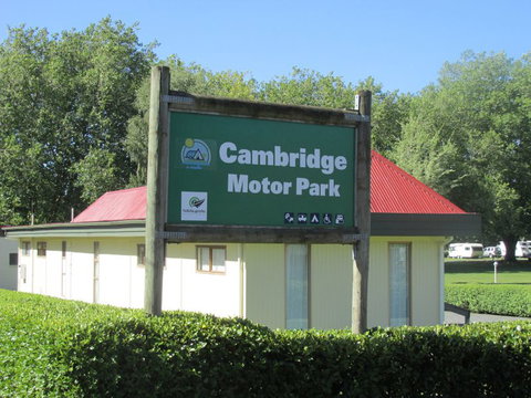 Cambridge Motor Park - Accommodation New Zealand 0