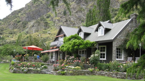 Trelawn Riverside Cottages - Accommodation New Zealand 1