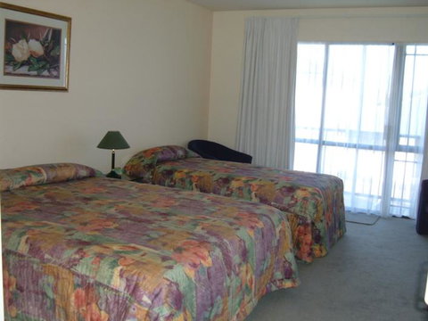 Phoenix Motor Inn - Accommodation New Zealand 12