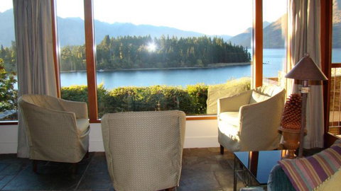 Brunswick Lodge Apartment Two - Accommodation New Zealand 3