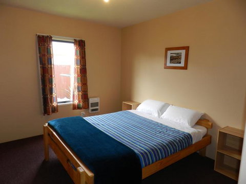 Laughing Kiwi Backpackers - Accommodation New Zealand 3