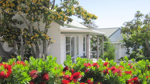 Pauanui Pines Motor Lodge - Accommodation New Zealand 0
