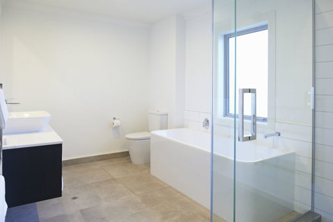 Kelly Road Cambridge Ltd - Accommodation New Zealand 1
