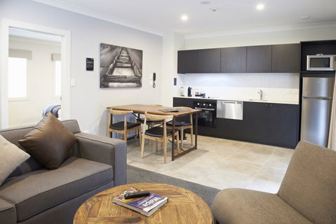 Kelly Road Cambridge Ltd - Accommodation New Zealand 4