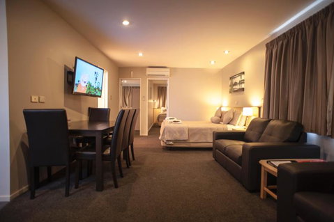 Arthur's Court Motor Lodge - Accommodation New Zealand 4