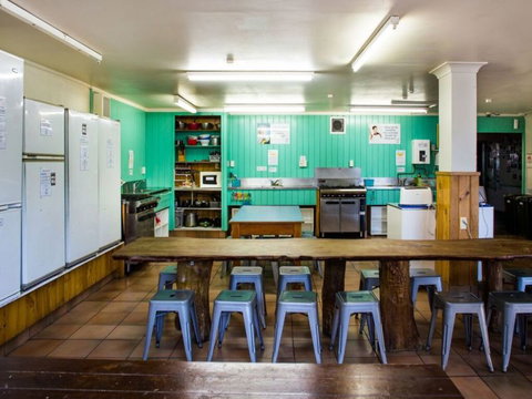 Pacific Coast Lodge And Backpackers - Accommodation New Zealand 13