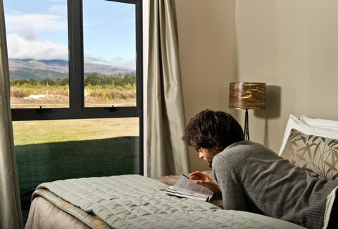 Discovery Lodge - Accommodation New Zealand 9