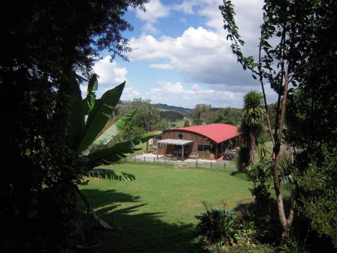 Little Earth Lodge - Accommodation New Zealand 0