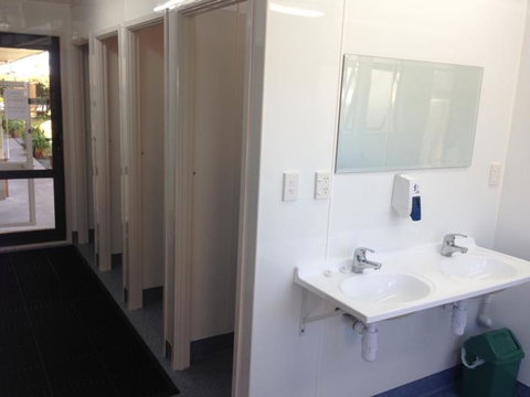 Trip Inn Hostel YHA Westport - Accommodation New Zealand 13