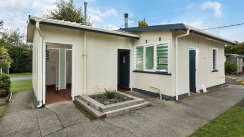 Whangarei Falls Holiday Park & YHA Backpackers - Accommodation New Zealand 4