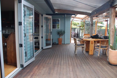Racecourse Backpackers Hostel - Accommodation New Zealand 5