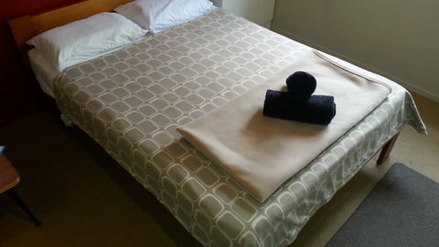Racecourse Backpackers Hostel - Accommodation New Zealand 11