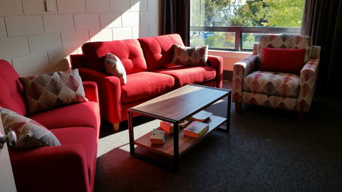 YWCA Hamilton - Accommodation New Zealand 0