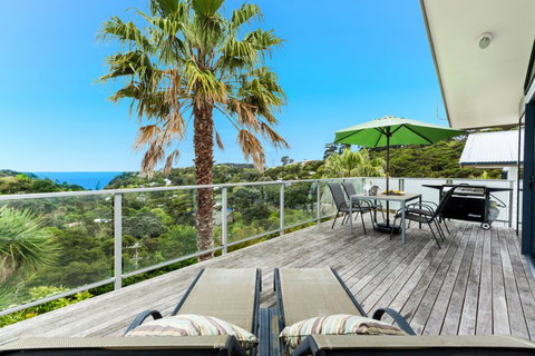Villa Cabana - Accommodation New Zealand 0