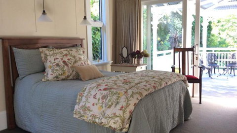 The Verandah - Accommodation New Zealand 4