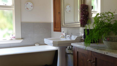 The Verandah - Accommodation New Zealand 5