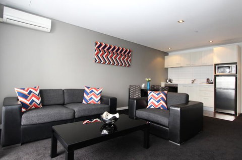 Waldorf Stadium Apartment Hotel - Accommodation New Zealand 3