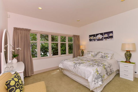 Joyce's Bed And Breakfast - Accommodation New Zealand 2