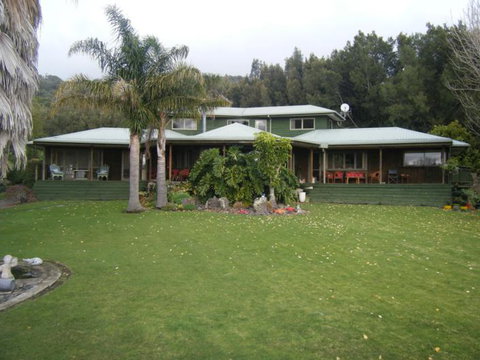 Tui Lodge - Accommodation New Zealand 0