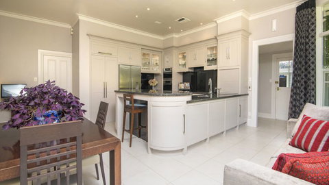 Botanica Bed And Breakfast - Accommodation New Zealand 1